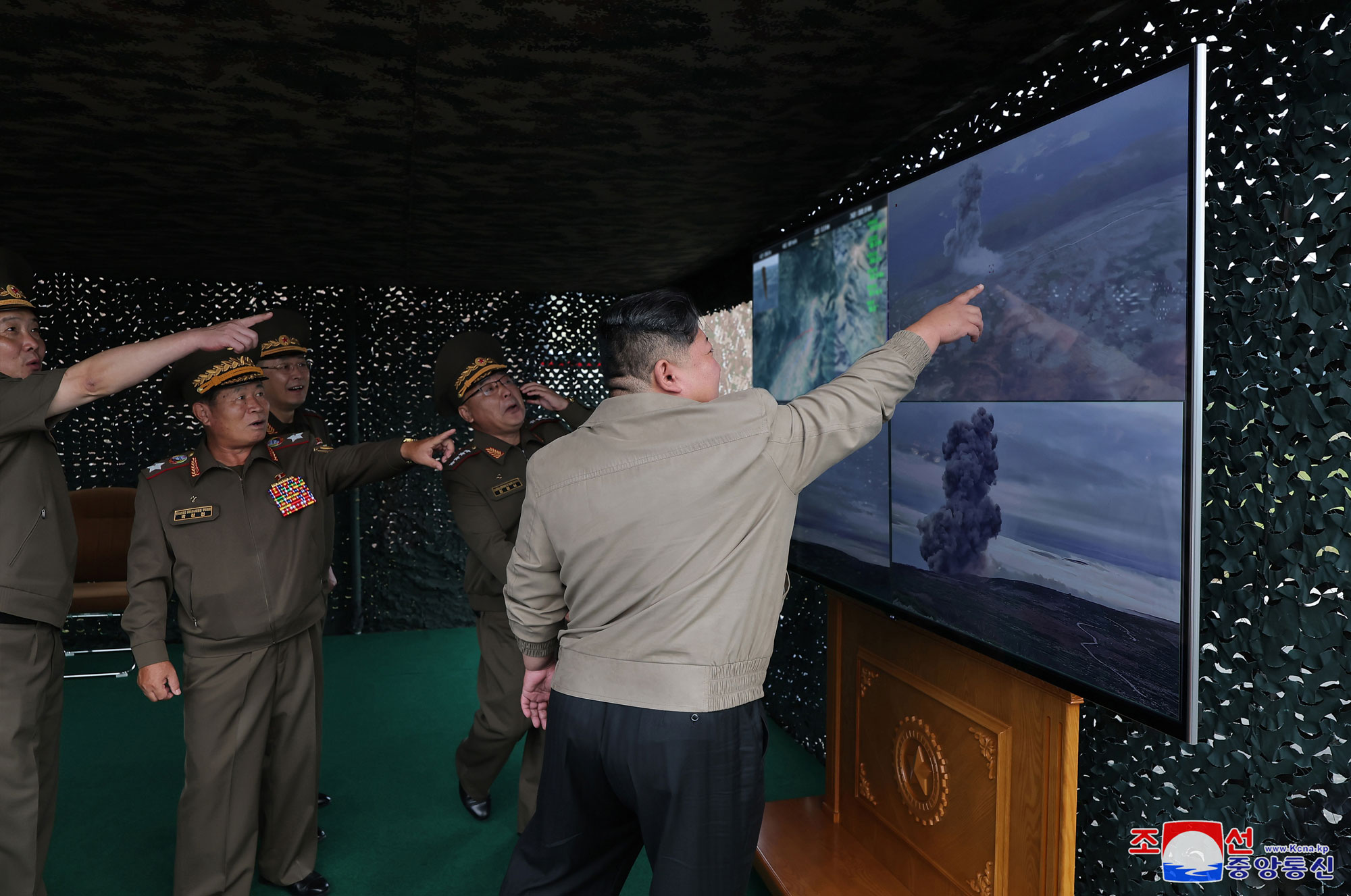 DPRK Missile Administration and Academy of Defence Sciences make public important scientific research achievements