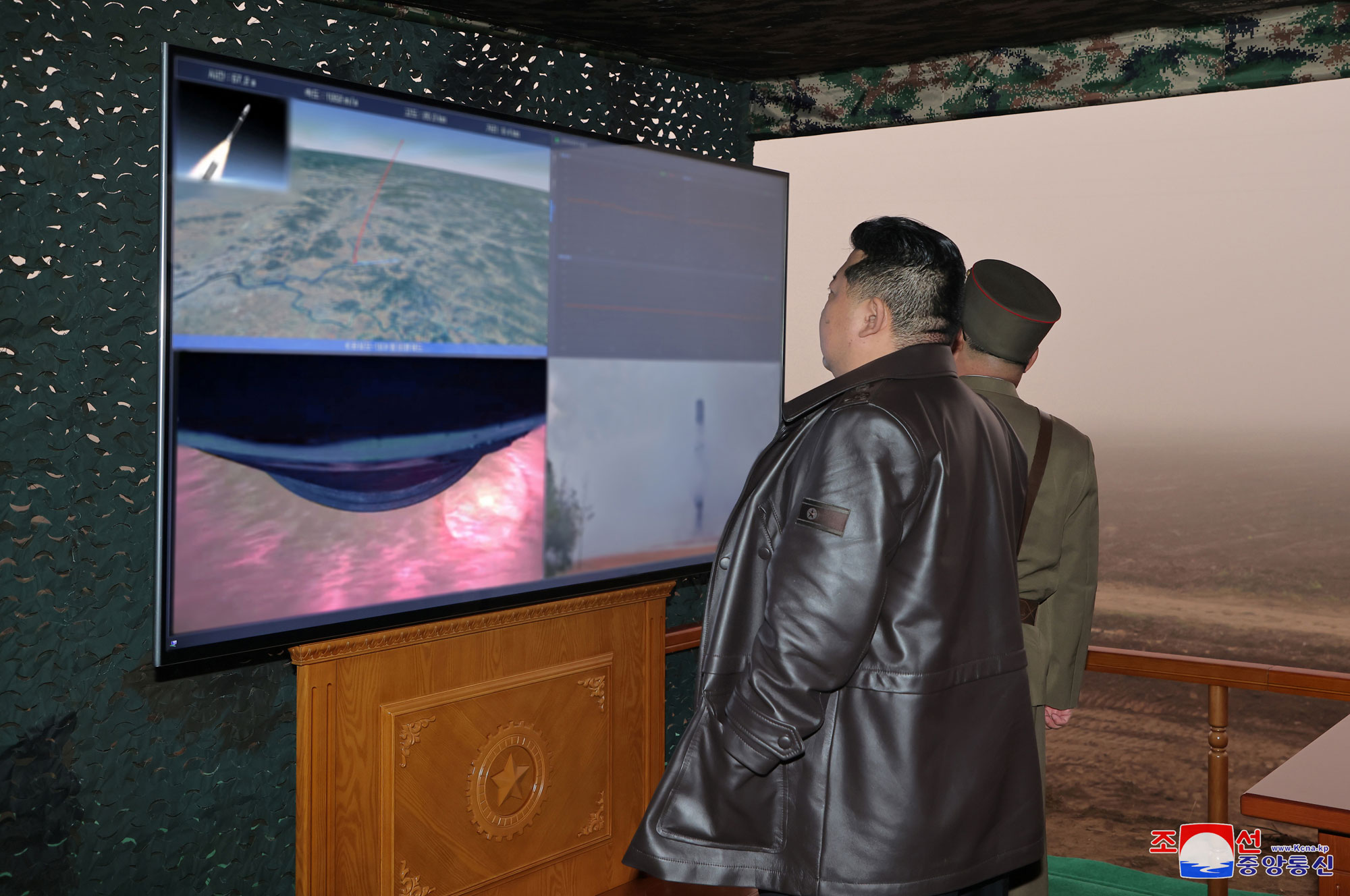 조선민주주의인민공화국의 철저한 대응의지와 전략공격력의 절대적우세를 과시한 중대한 시험
 경애하는 김정은동지의 지도밑에 조선민주주의인민공화국의 최신형대륙간탄도미싸일 《화성포-19》형 시험발사 성공적으로 단행
