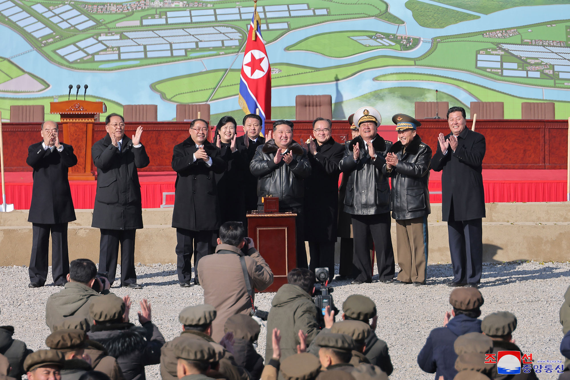Groundbreaking ceremony of largest-ever greenhouse farm and vegetable science research centre held with splendor