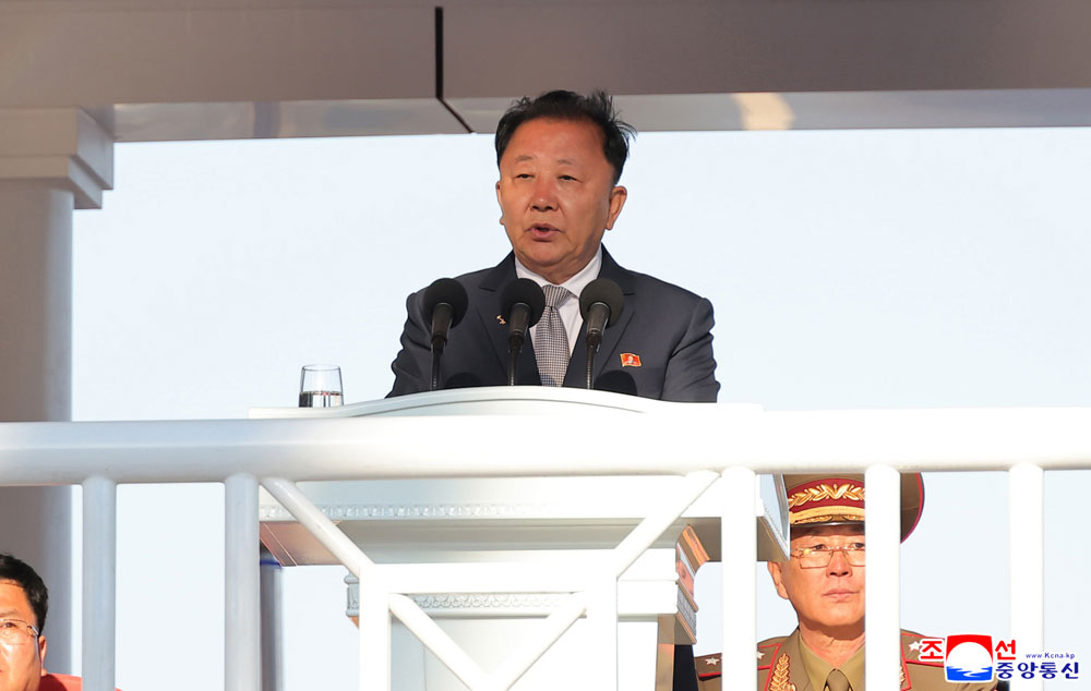 새시대 해군현대화에서 중대한 돌파구를 열어놓은 특기할 사변조선인민군 해군 구축함 진수기념식 성대히 진행