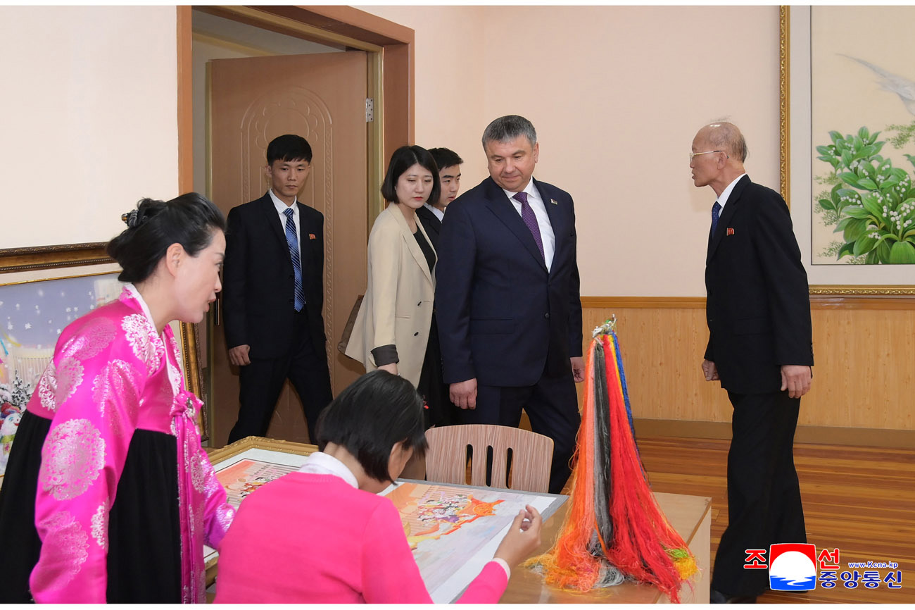 Government delegation of Belarus tours different places in Pyongyang