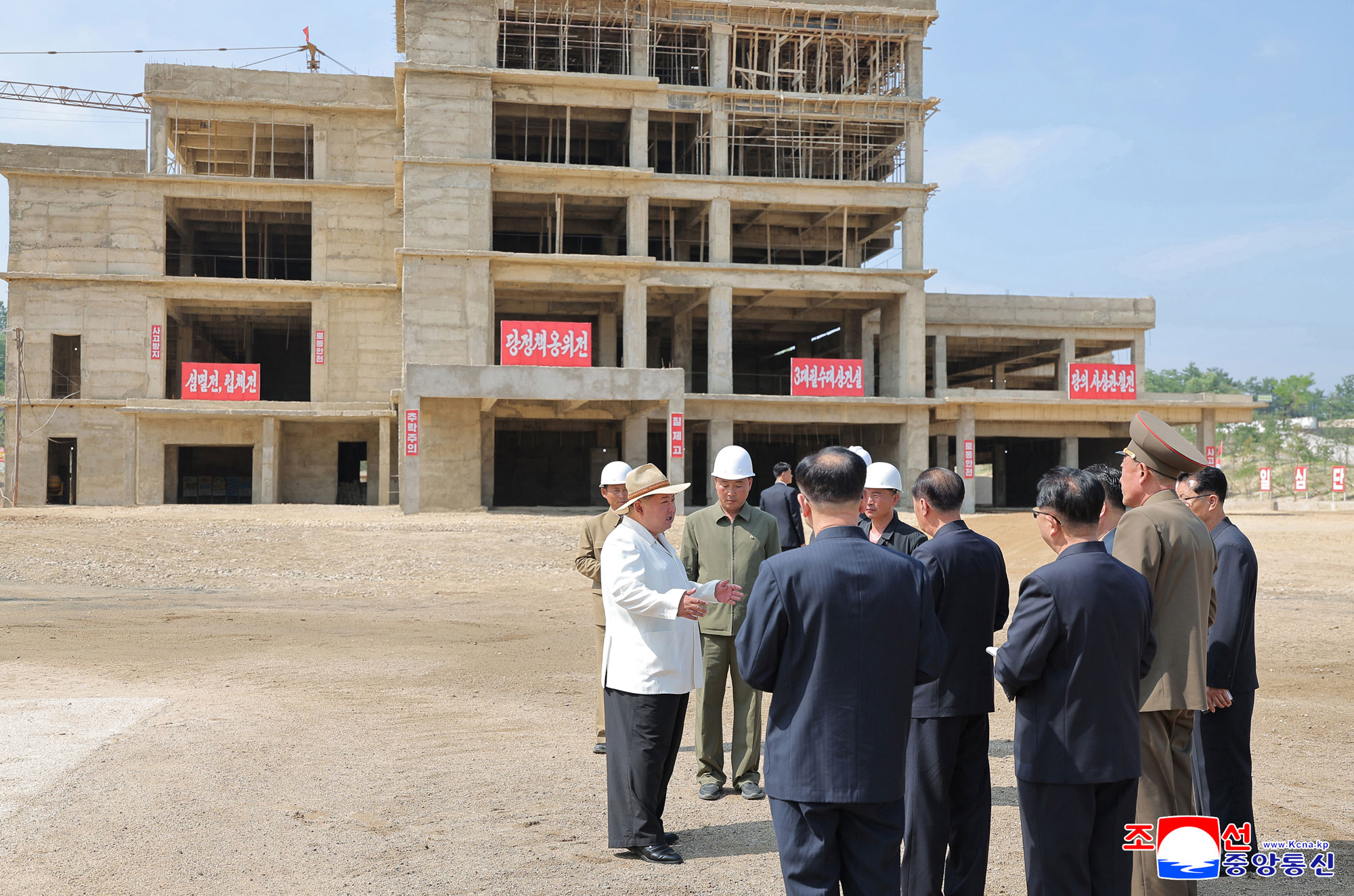 Respected Comrade Kim Jong Un gives field guidance at construction site of Kusong City Hospital