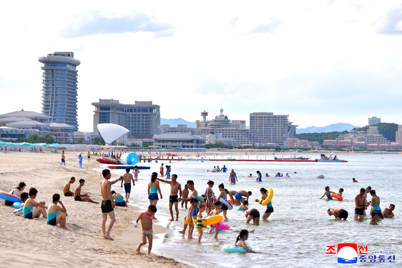 Beginn des Tourismus im Küstentourismusgebiet Kalma in Wonsan