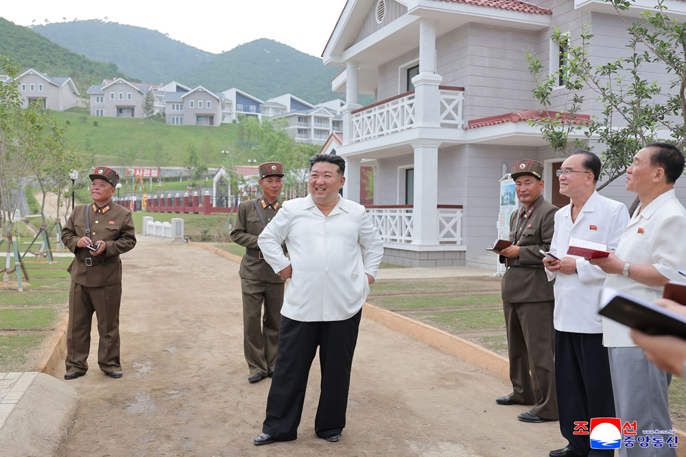 Respected Comrade Kim Jong Un visits construction site of Ragwon County Offshore Farm