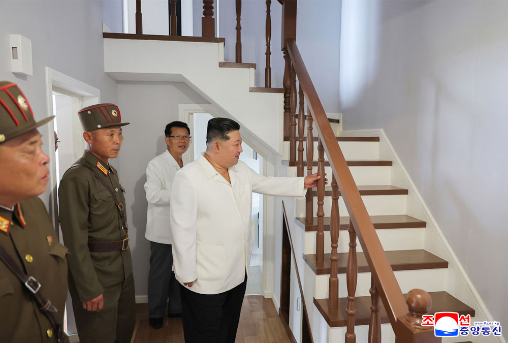 Respected Comrade Kim Jong Un visits construction site of Ragwon County Offshore Farm