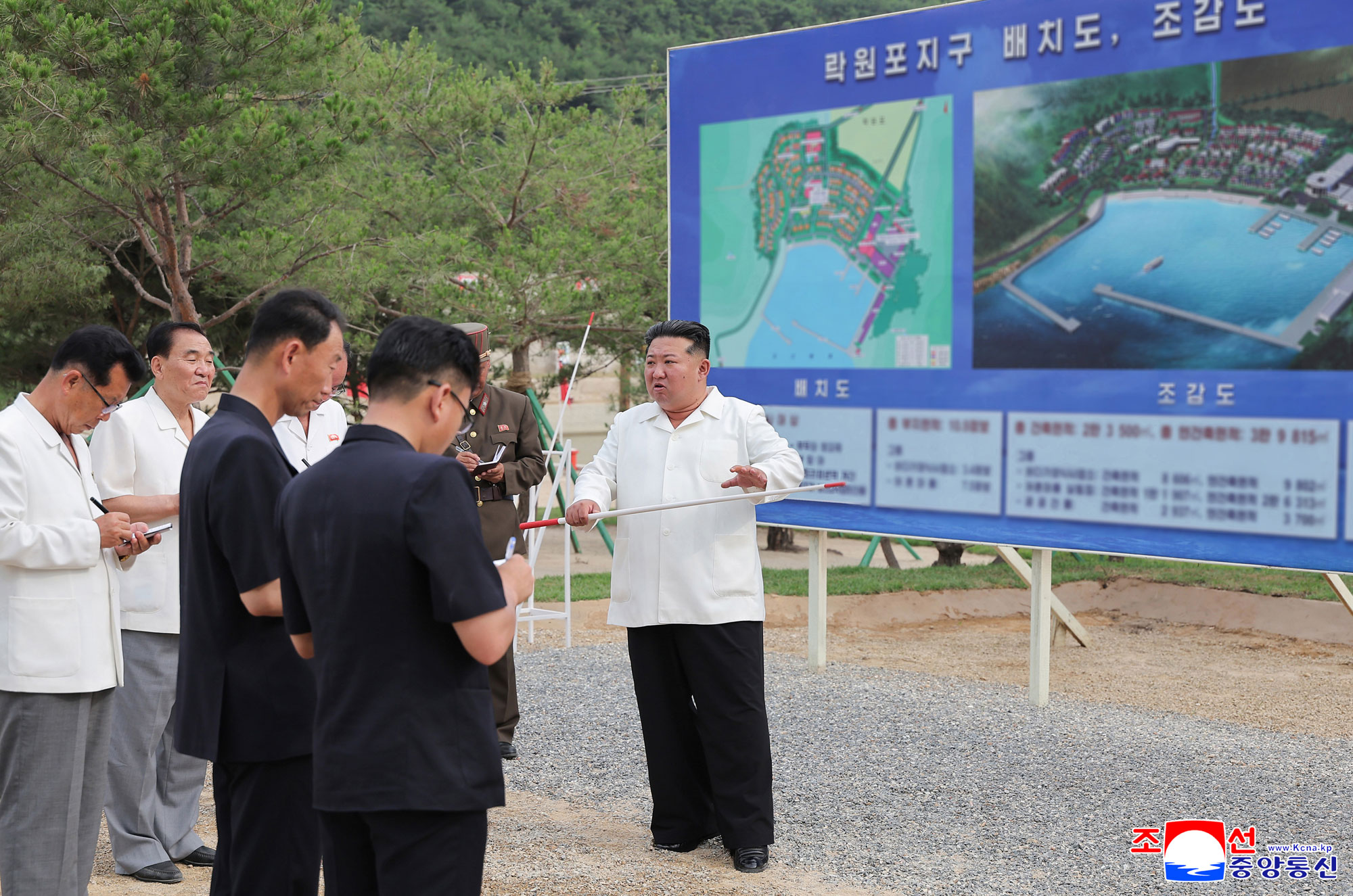 Respected Comrade Kim Jong Un visits construction site of Ragwon County Offshore Farm