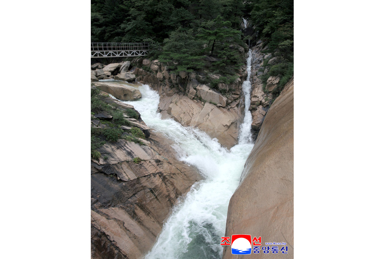 Mt. Kumgang registered as world cultural and natural heritage