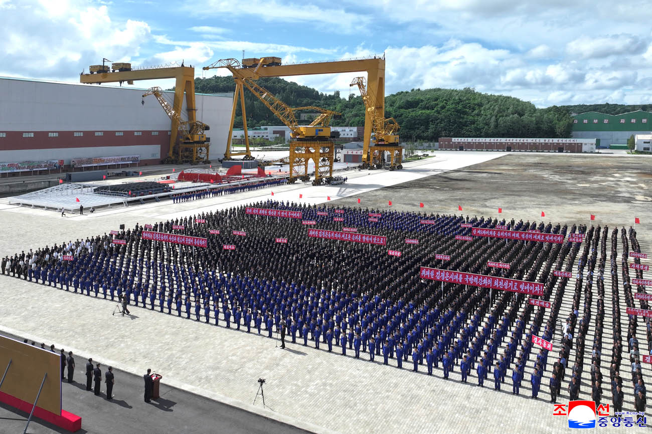 Nampho Shipyard resolved to build "Choe Hyon"-class destroyer No. 3 until founding anniversary of WPK next year