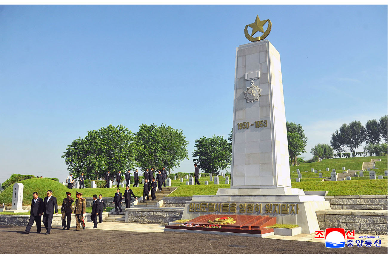 Floral tribute paid to martyrs