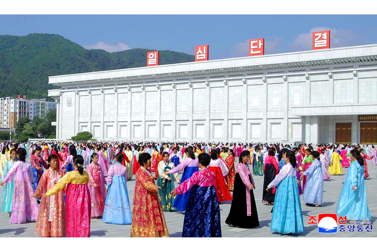 전승 72돐을 온 나라가 뜻깊게 경축