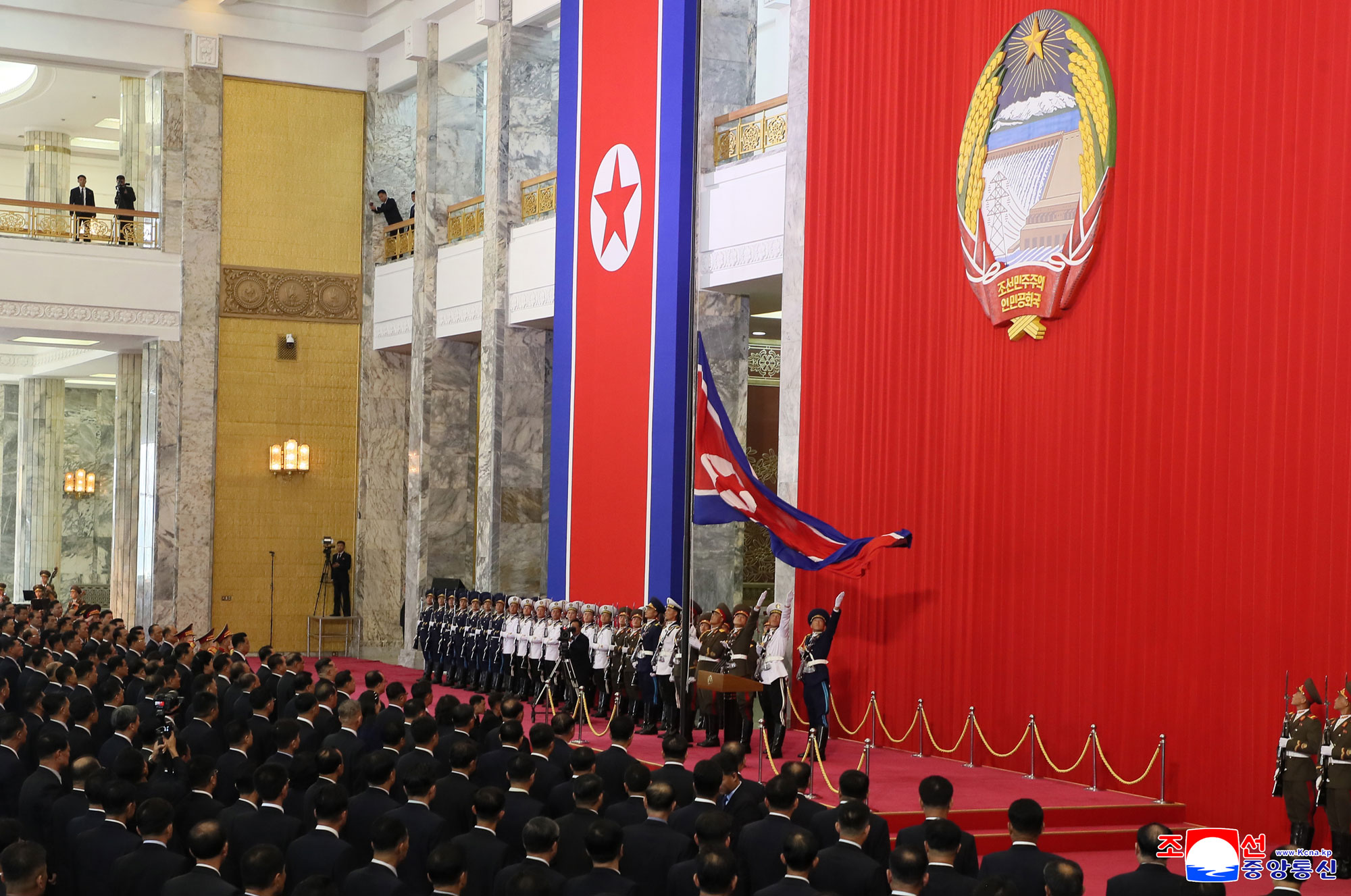 National flag-raising and national oath-taking ceremony takes place to mark 77th founding anniversary of DPRK