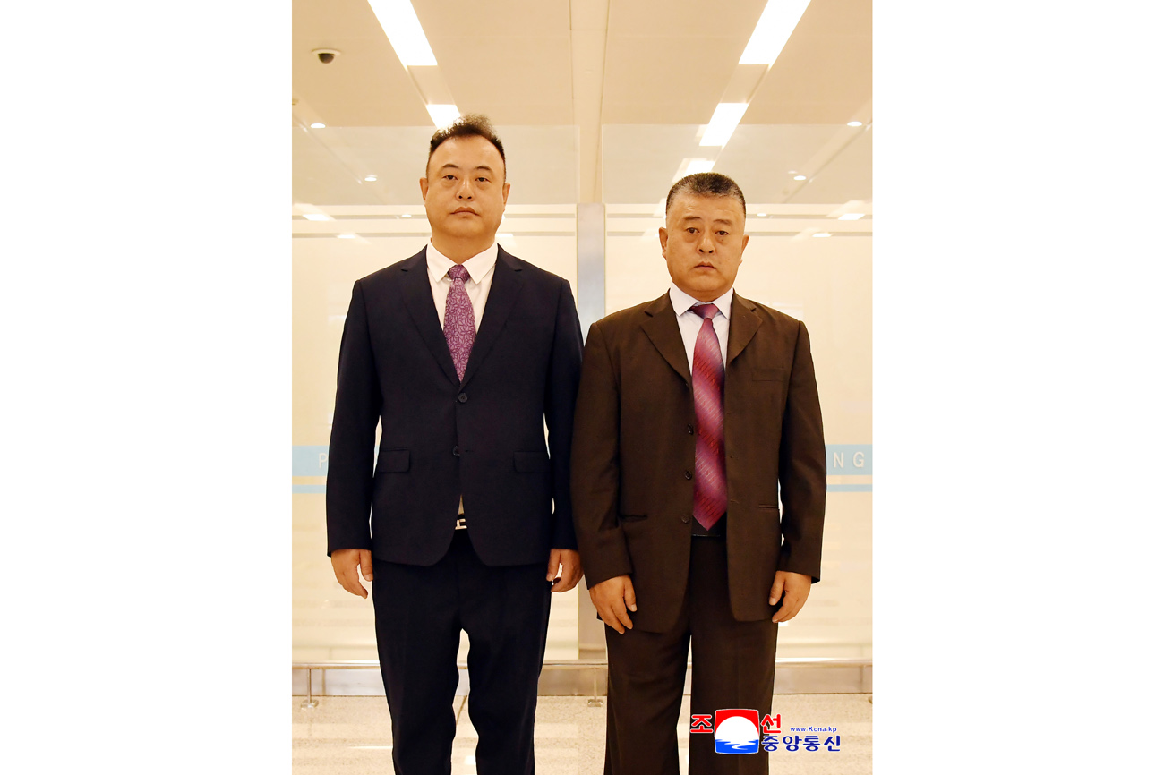 해외연고자가족들 도착