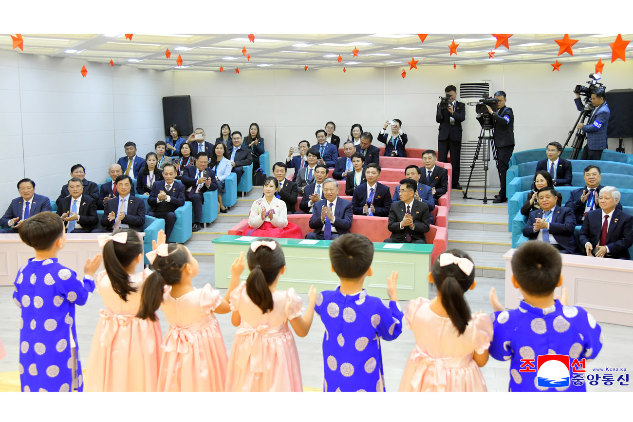 General Secretary of CC, Communist Party of Viet Nam visits Mangyongdae