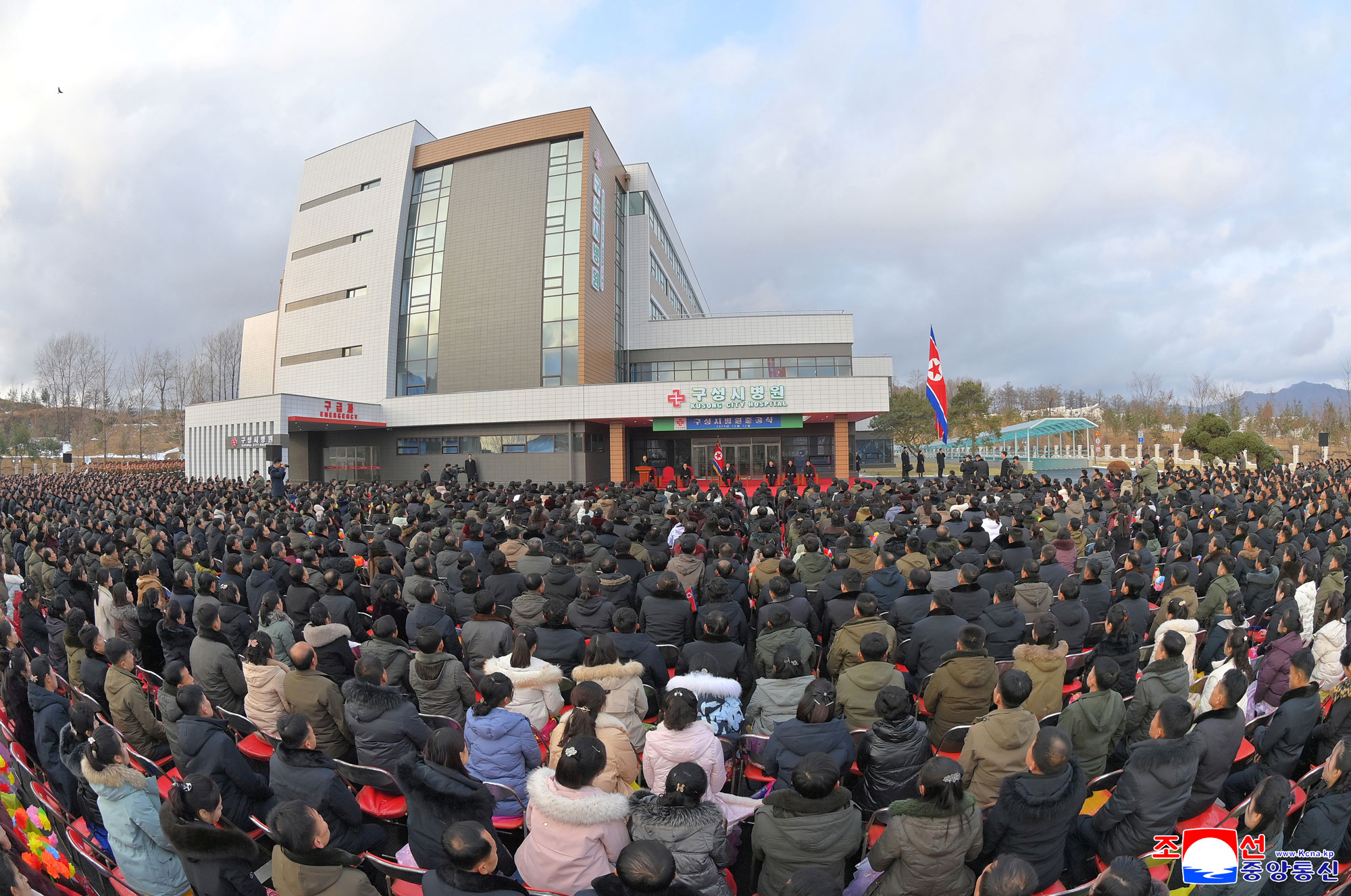 《지방발전 20×10 정책》 구성시병원 준공식 성대히 진행