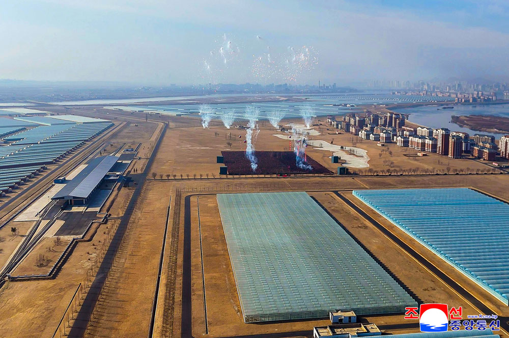 Торжественно прошла церемония завершения строительства Синичжуского тепличного комбината