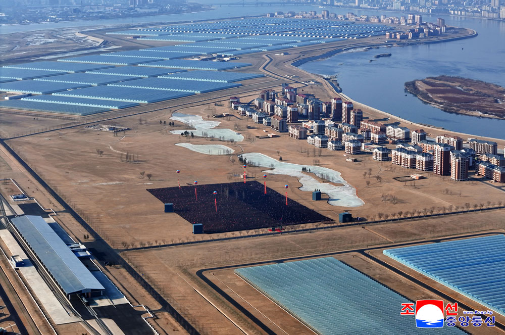 Торжественно прошла церемония завершения строительства Синичжуского тепличного комбината