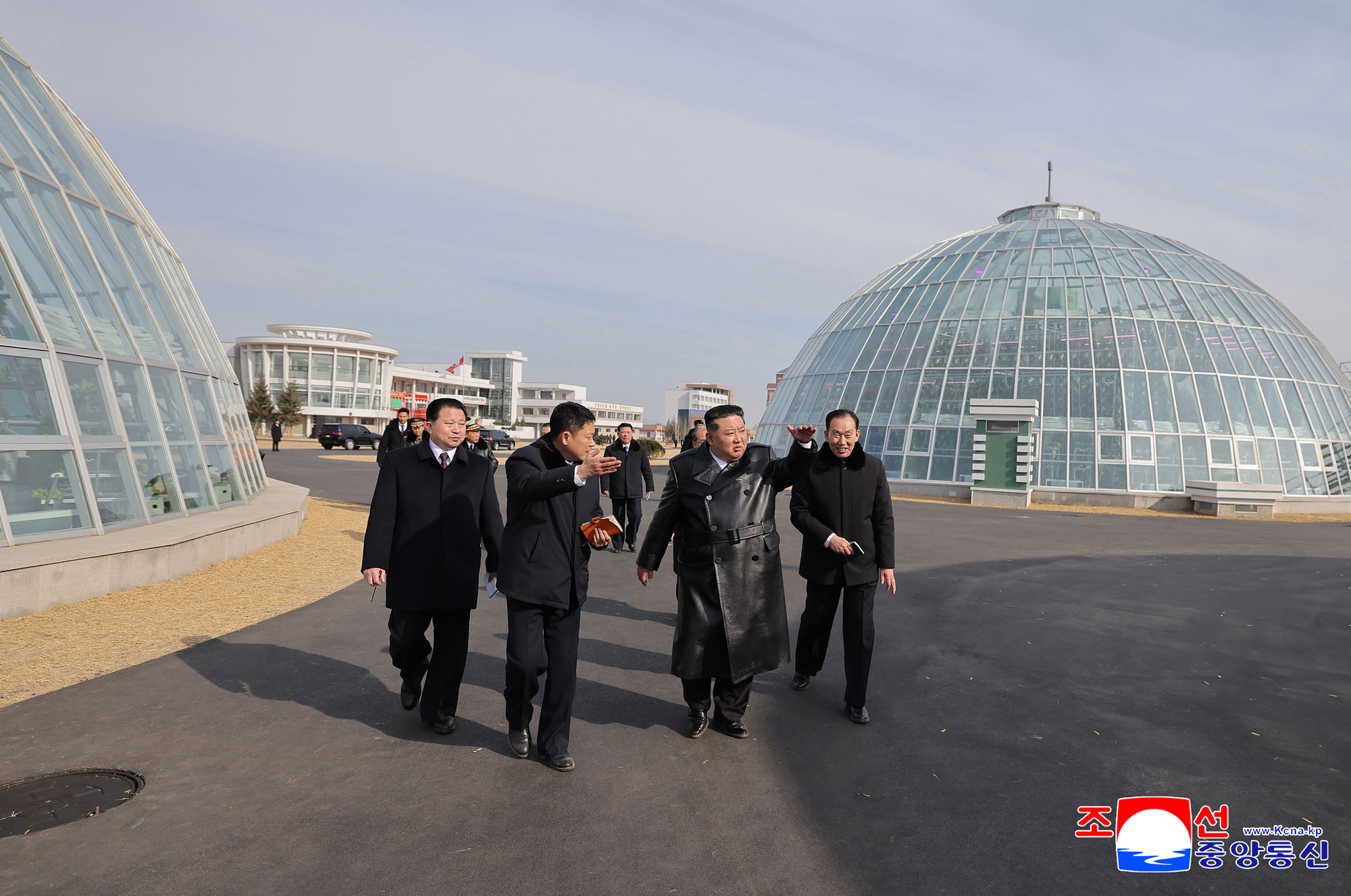 신의주온실종합농장 준공식 성대히 진행