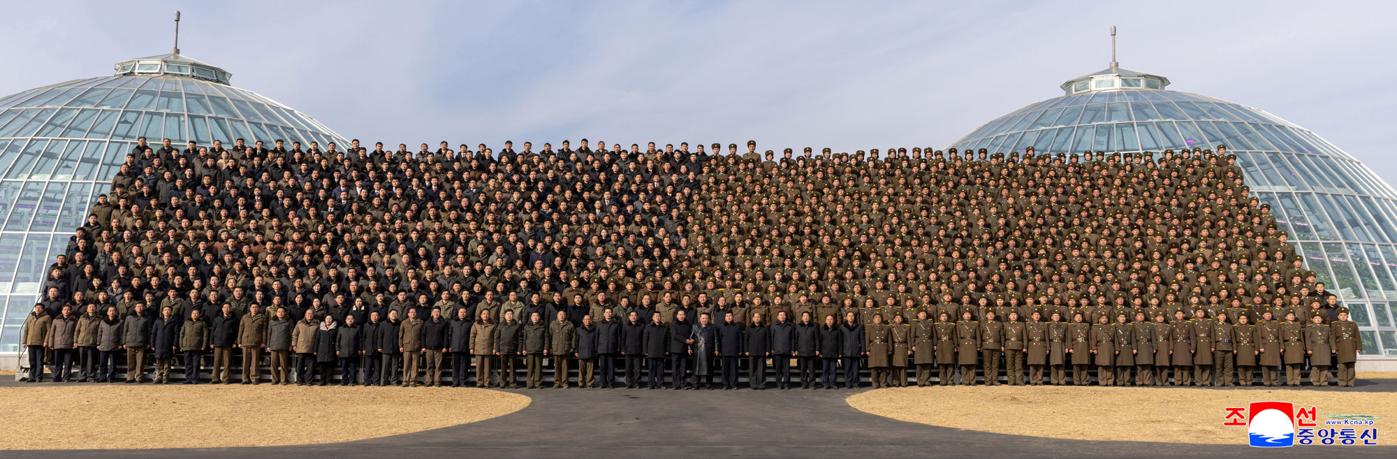 신의주온실종합농장 준공식 성대히 진행