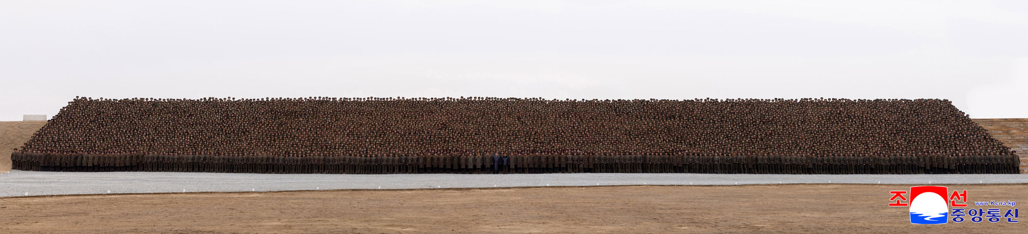 신의주온실종합농장 준공식 성대히 진행