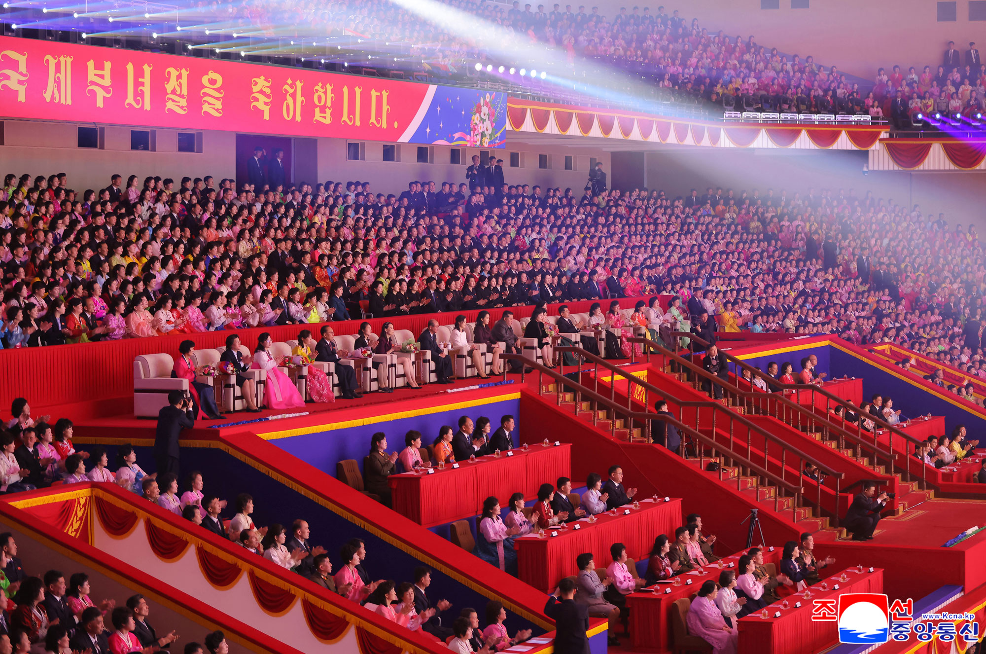 Grand performance given to commemorate March 8 International Women