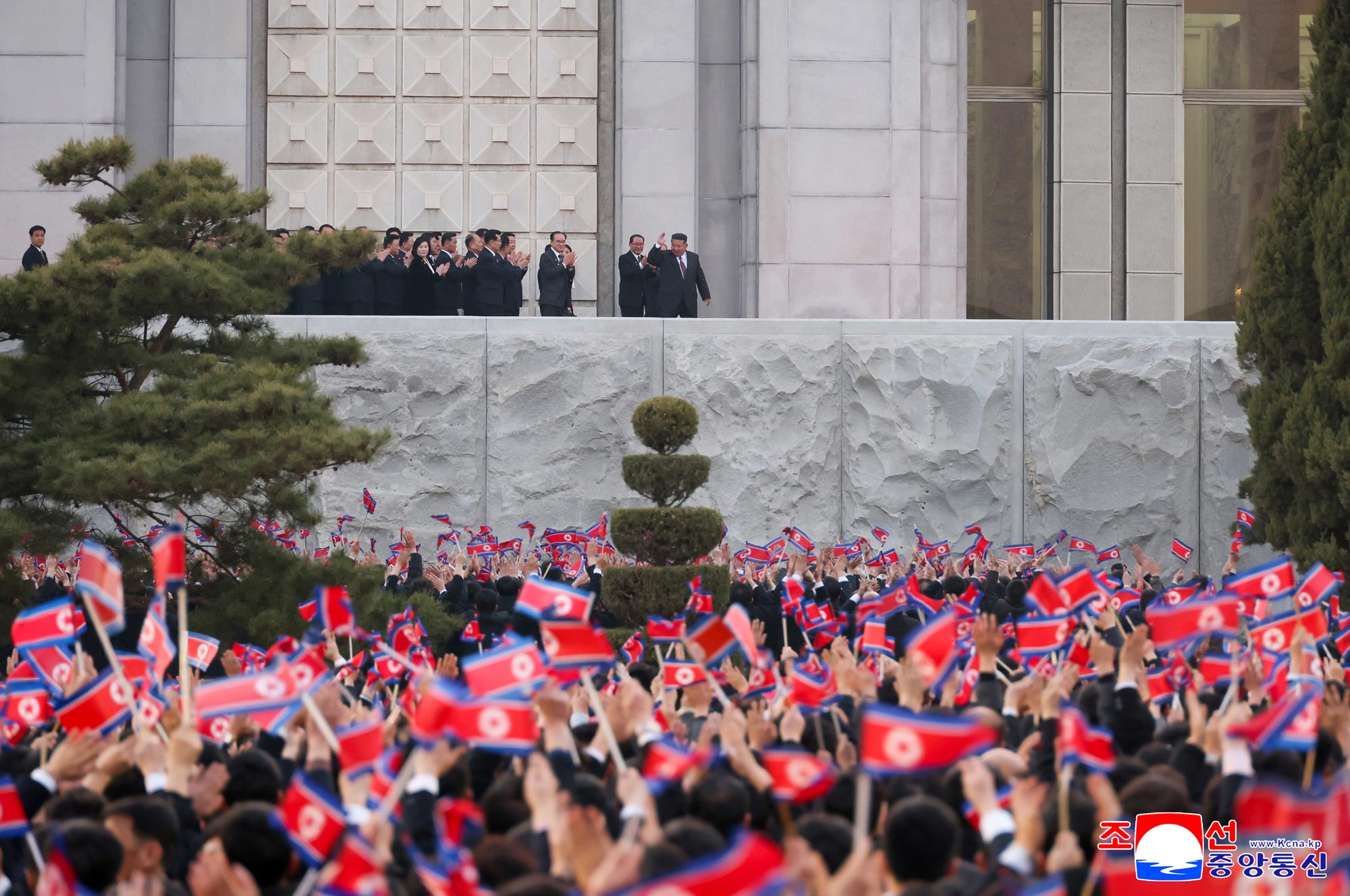 Art performance given to commemorate First Session of 15th SPA of DPRK