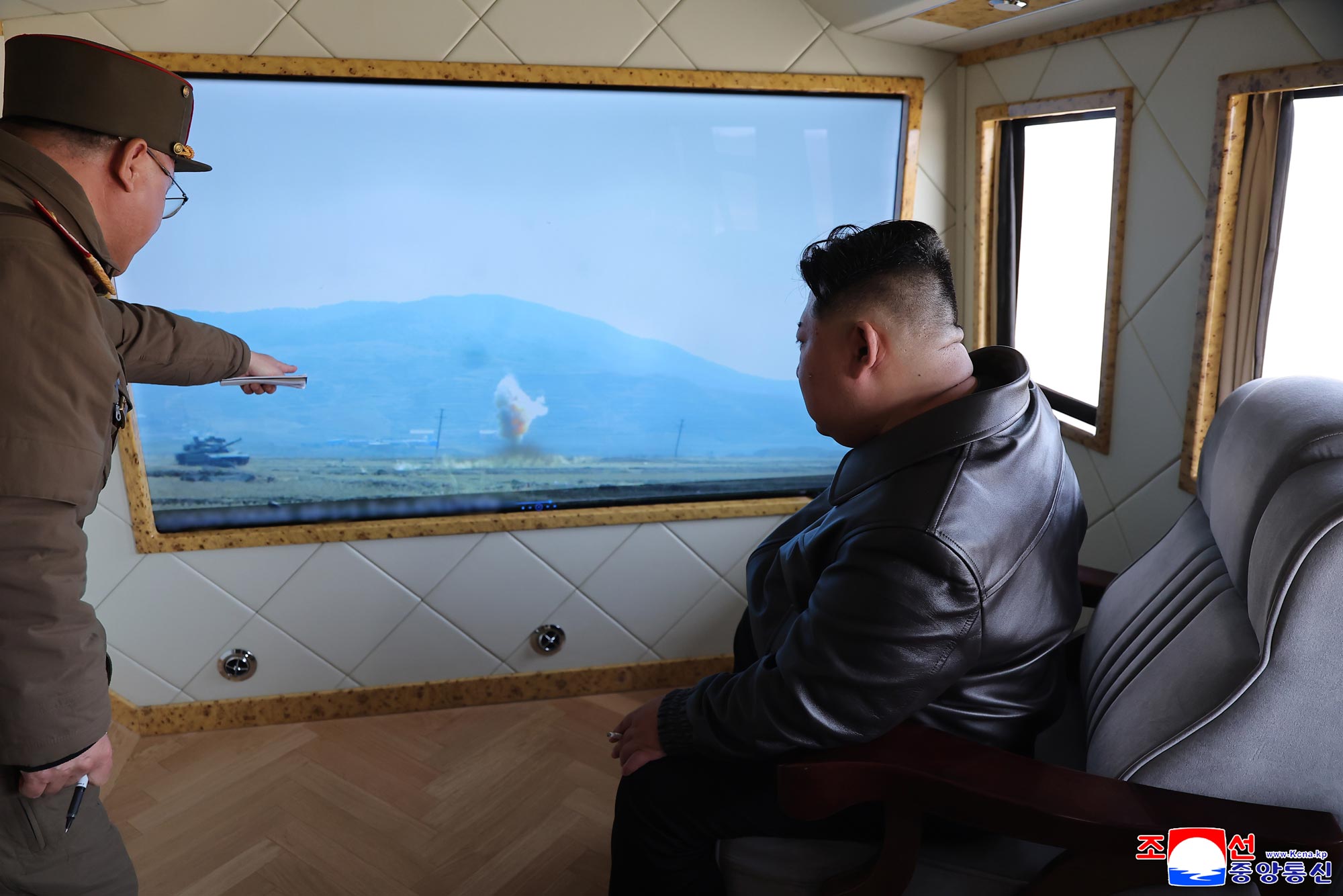 Respected Comrade Kim Jong Un oversees test organized by Armoured Weapon Institute under Academy of Defence Sciences