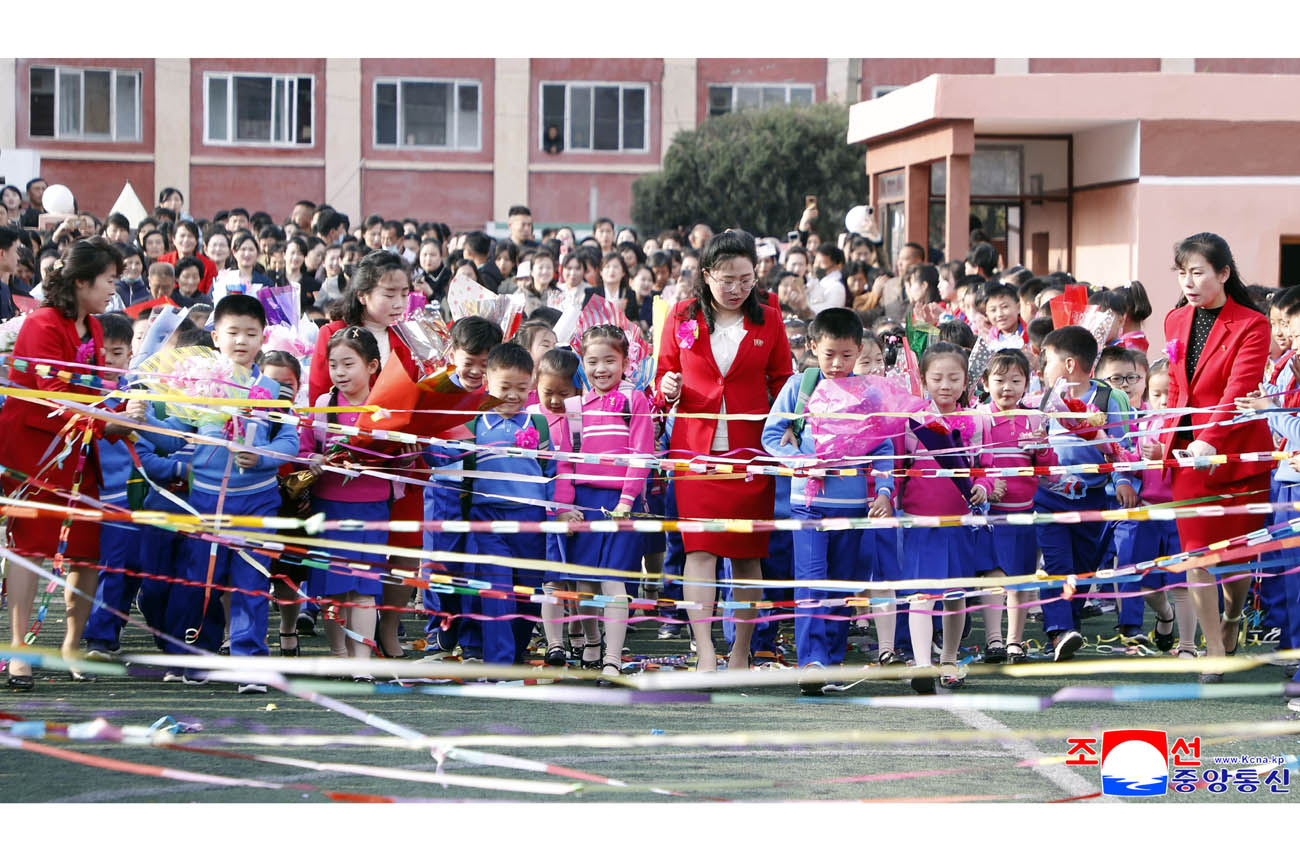 国中の各大学、学校で２０２６年の新学年がスタート、始業式が行われました