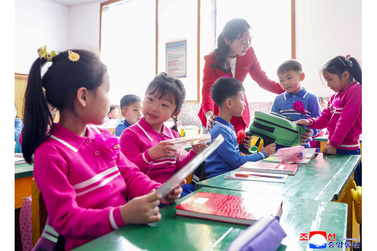 国中の各大学、学校で２０２６年の新学年がスタート、始業式が行われました